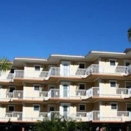 Beso Del Sol Resort Dunedin Exterior photo
